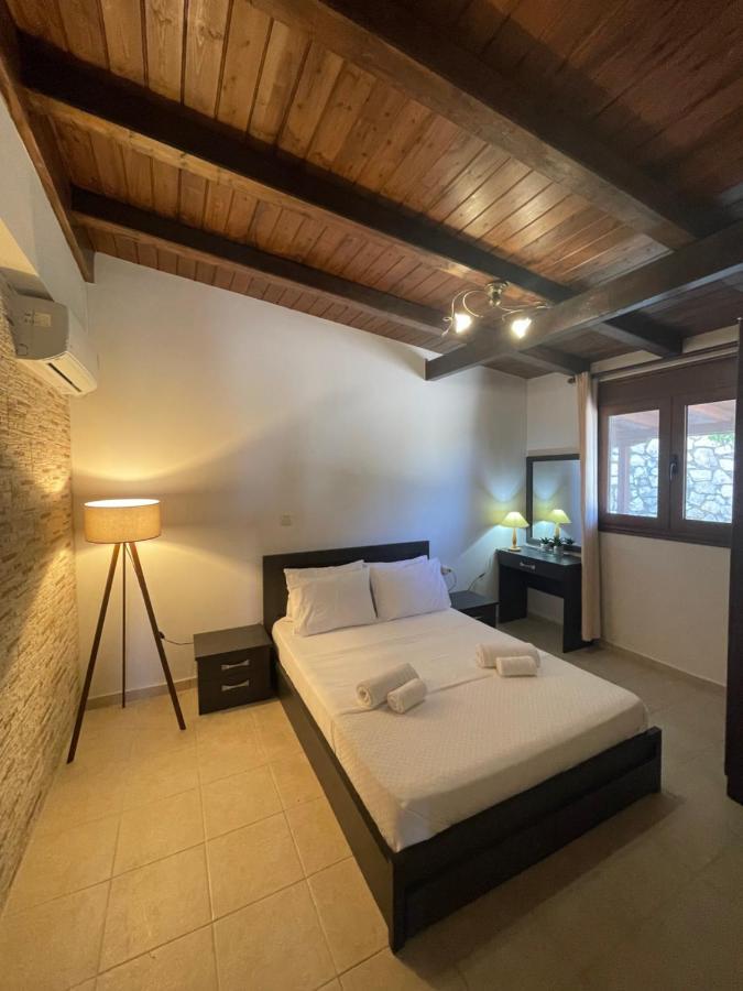 Villa Summer Breeze นิเกียนา ภายนอก รูปภาพ
