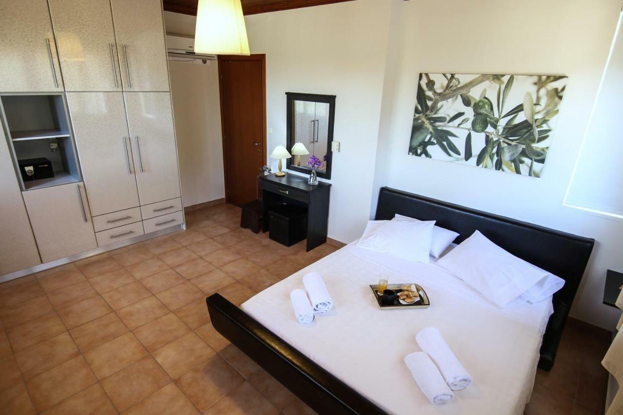 Villa Summer Breeze นิเกียนา ภายนอก รูปภาพ