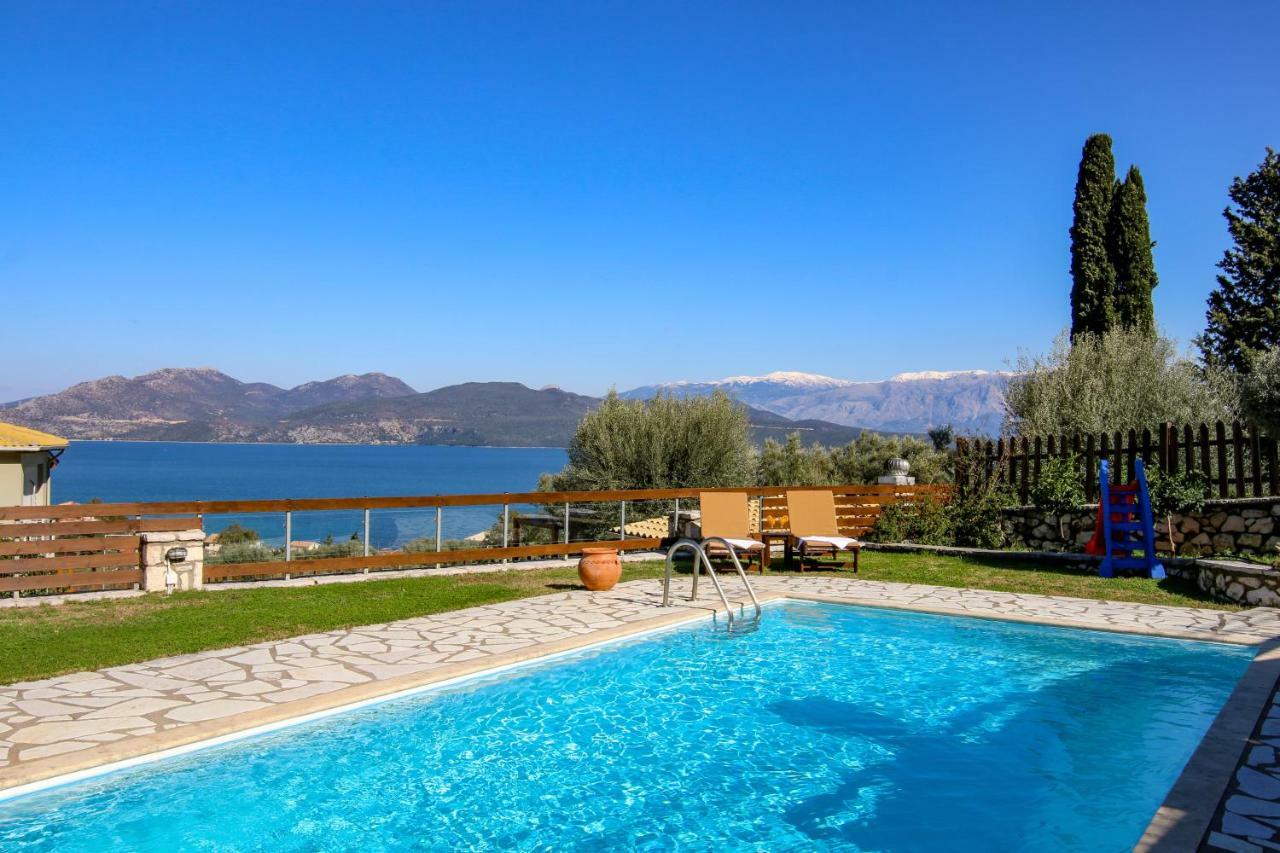 Villa Summer Breeze นิเกียนา ภายนอก รูปภาพ